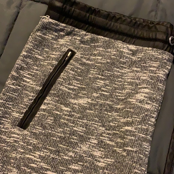 Sweatpant Joggers w/ Faux Leather detail, Sz L - Picture 2 of 5